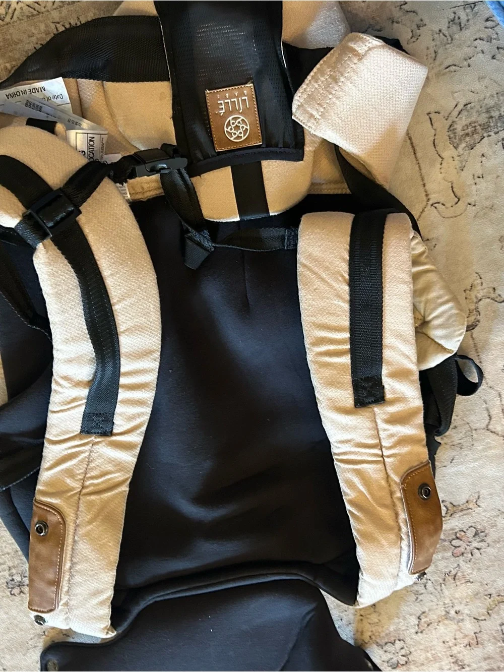 Lillebaby elevate carrier